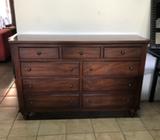 Comoda Gavetero de Madera , Importado