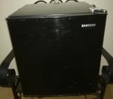 Refrigeradora Pequeña Salva Tandas