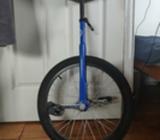 Monociclo Unicycle
