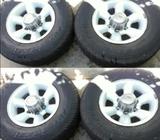 Aros 6 Huecos con Llantas 235 75 R15