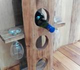 Mueble Minibar con Litro de Whisky