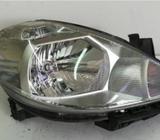 Nissan Tiida Farol Derecho