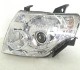 Montero Farol Mitsubishi Xenón