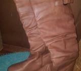 Botas Café
