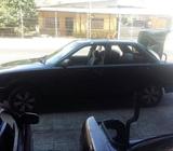 Nissan B13 para vender en partes para repuestos