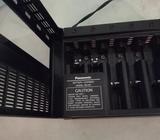 cargador para baterías y Rebobinador de VHS