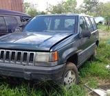 Vendo Carroceria Grand Cherokee mod 94
