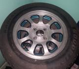 Vendo Aros 13 con Llantas Casi Nuevas