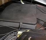 Se Vende Play con Estos 2 Juegos