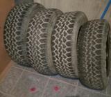 Se Vende 4 Llantas 15