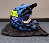 Casco Fox con Gafas
