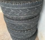 Llantas Bridgestone casi nuevas