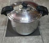 Olla Rena Were Nutrex Cooker. San Vito