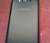 J7 Neo para Repuestos con Caja