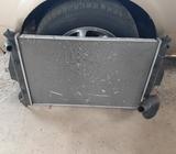 Radiador de Mazda Como Nuevo 8907 1616