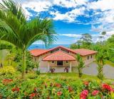 Se Vende Casa en la Montaña en Ojochal