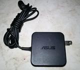 Adaptador para Laptop Asus
