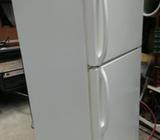 Refrigeradora White Westhinghouse