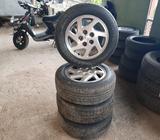 Aros Llantas 15 Nissan 5 Huecos 89071616